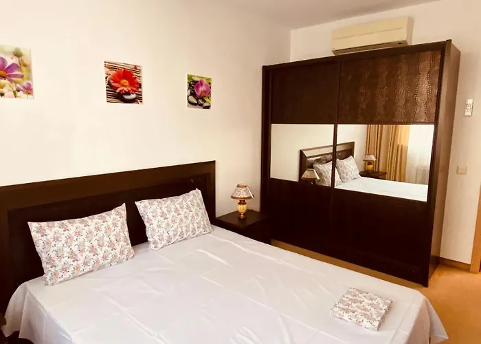 Bellevue Beachfront Paradise * ラヴダ