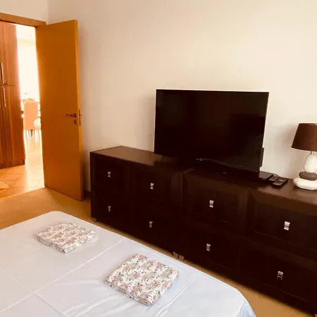 Apartament Bellevue Beachfront Paradise