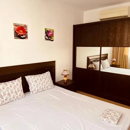 Bellevue Beachfront Paradise * Rawda