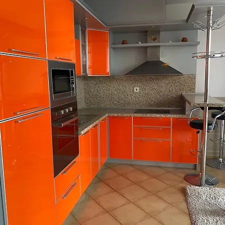 Bellevue Beachfront Paradise Appartement *
