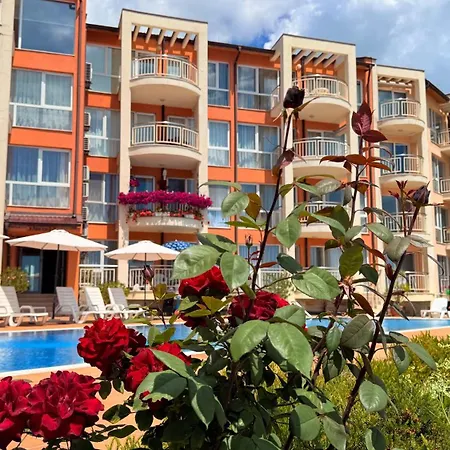 Apartment Bellevue Beachfront Paradise