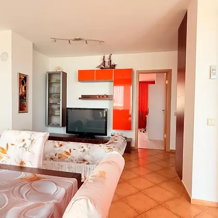 Bellevue Beachfront Paradise * Rawda