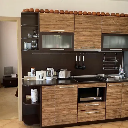Apartment Bellevue Beachfront Paradise